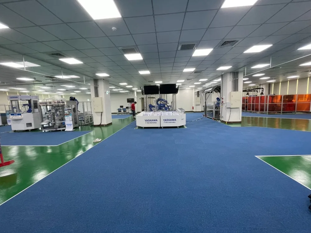 電子產線．方塊地磚